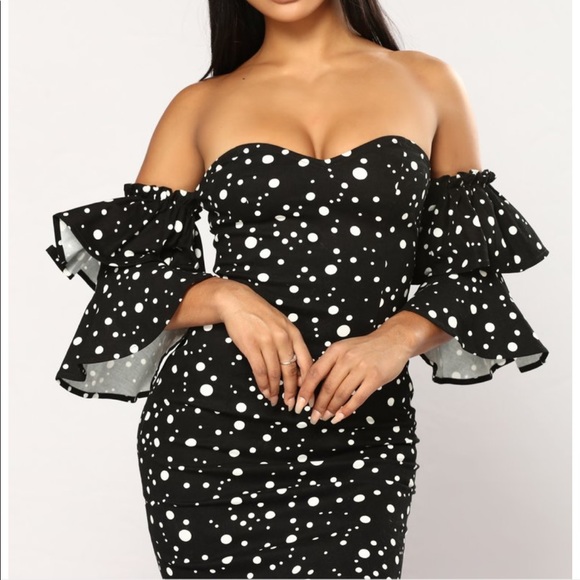 FashionNova Beautiful Pauletta MiniDressBlackWhite - Picture 2 of 8